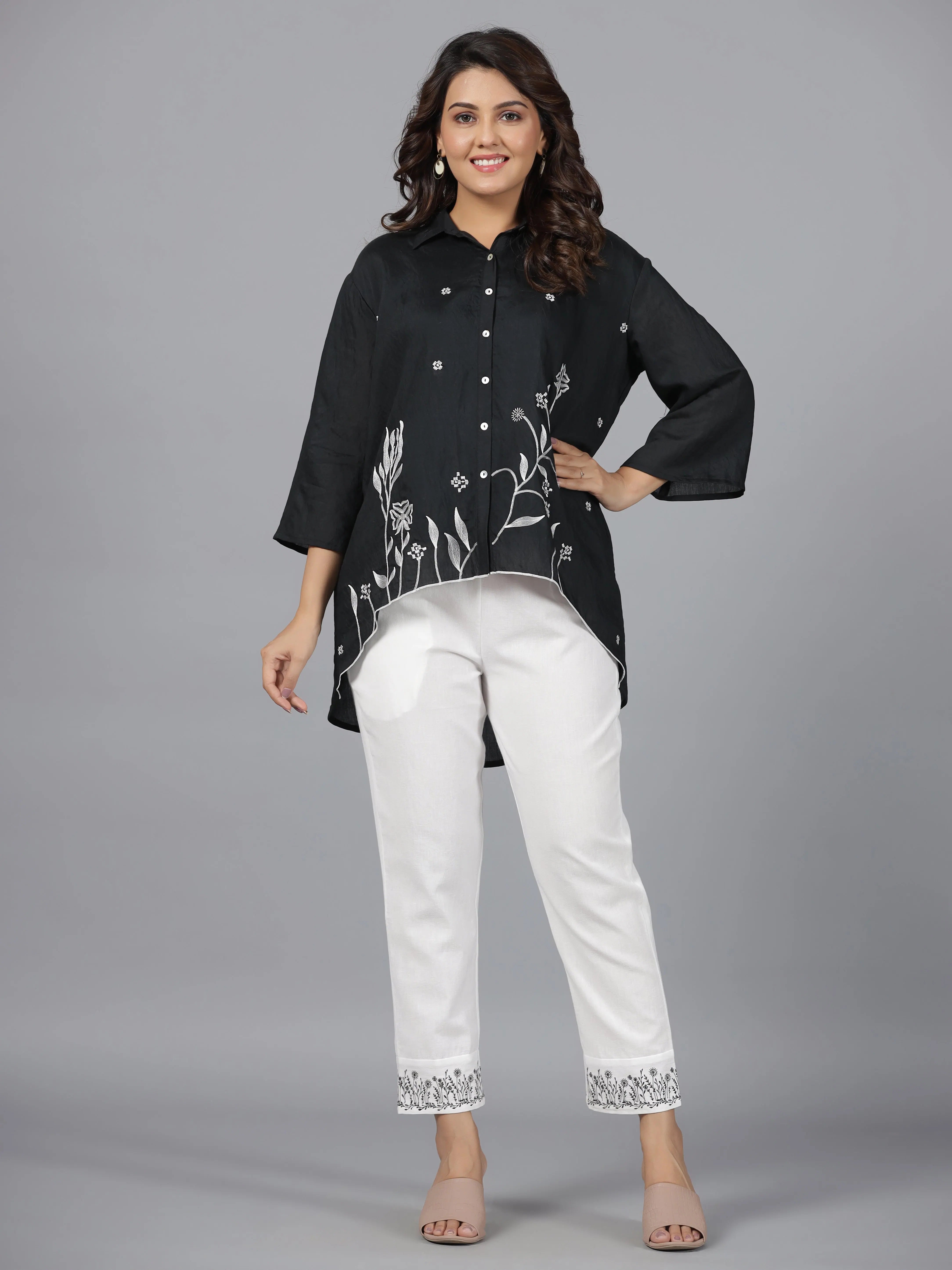 Women Embroidered Standard Black Jumpsuits & Sets